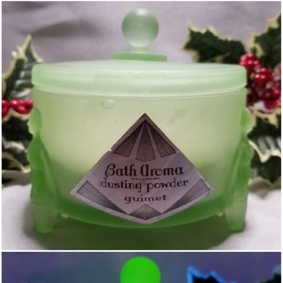 Makeup Vintage Art Deco Uranium Glass Guimet Bath Aroma Dusting